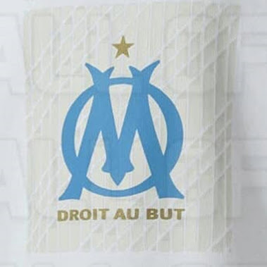 Posible camiseta del Olympique de Marseille de local para la campaña 2020-2021