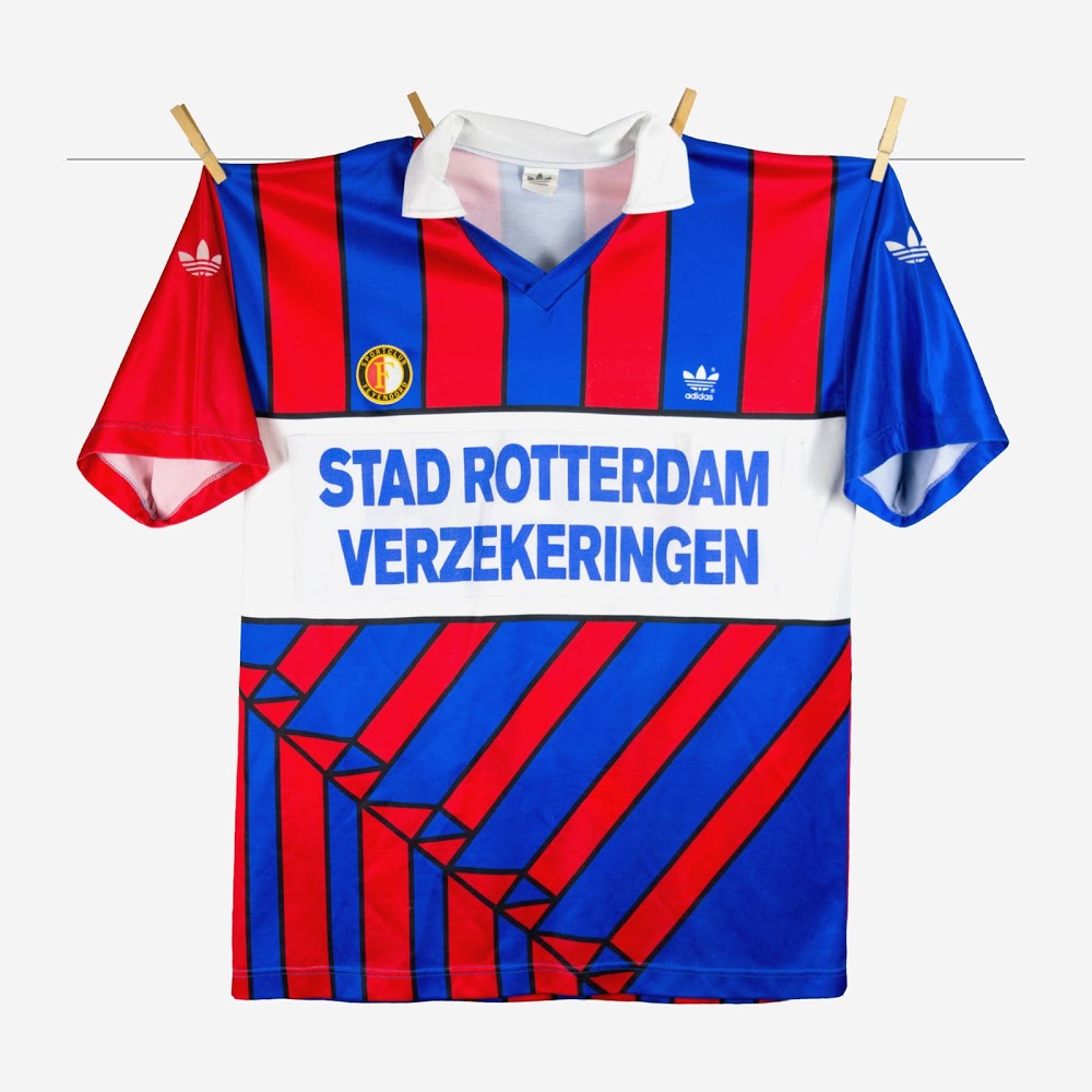 Camiseta de Visitante del Feyenoord 2021-2022
