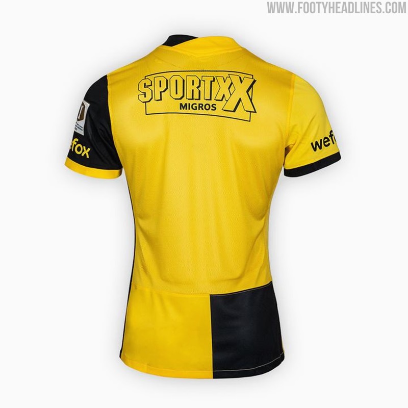 Camiseta de Local de Young Boys 2021-2022