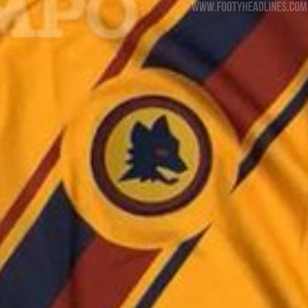 Tercera Camiseta de la AS Roma 2021-2022